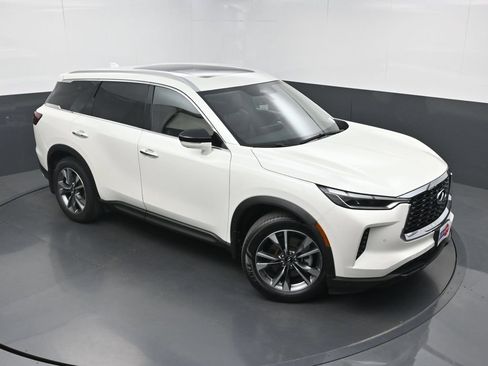 Used 2023 INFINITI QX60 Luxe FWD image 35