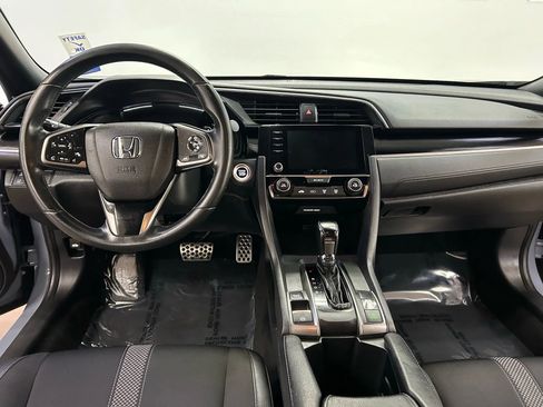 Used 2020 Honda Civic Sport image 8