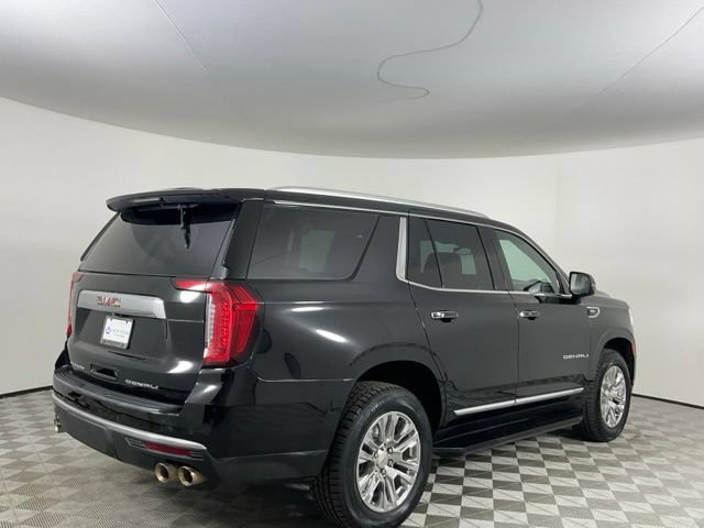 Used 2023 GMC Yukon Denali AWD/4WD image 5