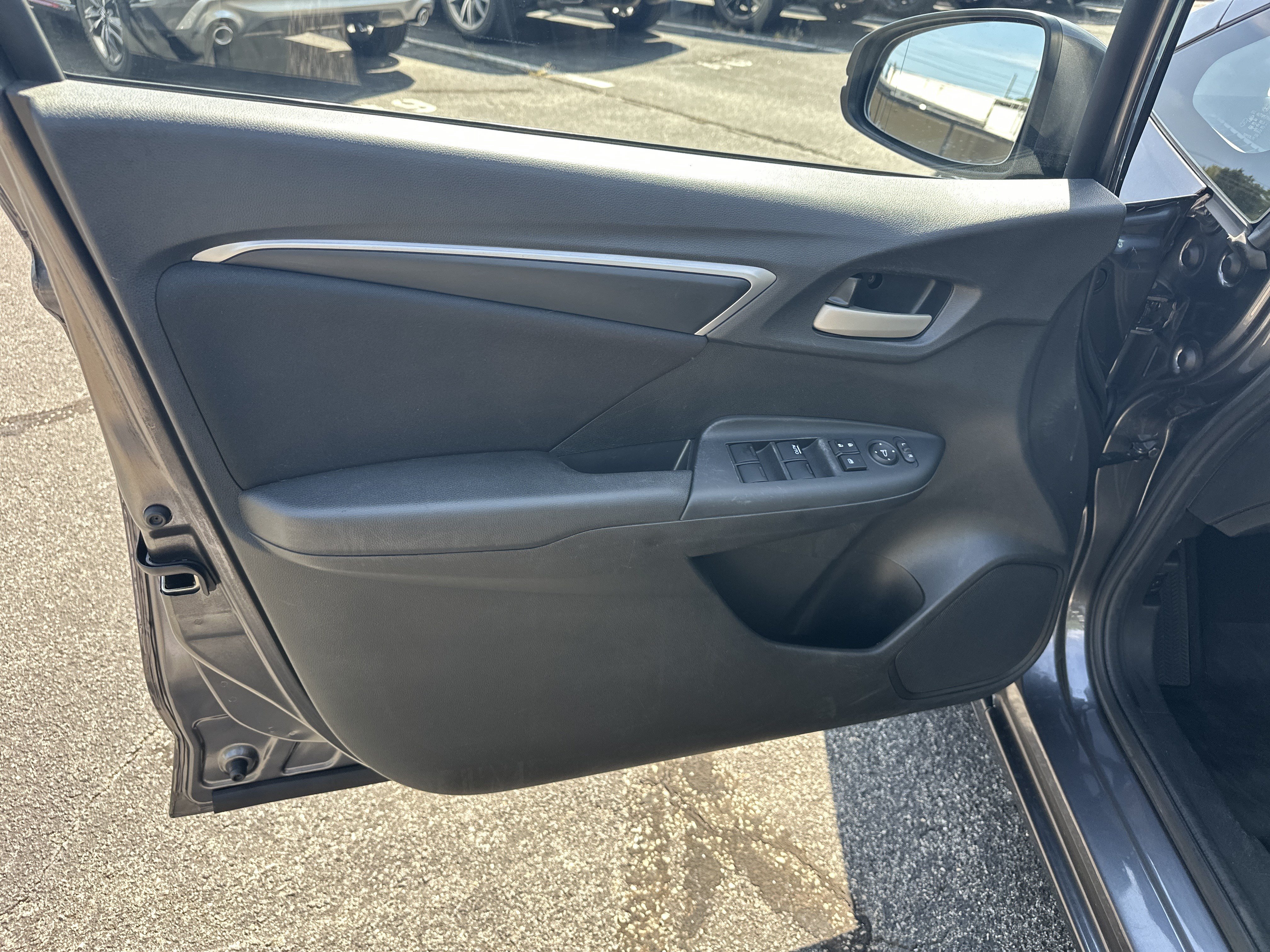 Used 2016 Honda Fit LX image 10
