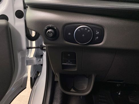 New 2026 Ford Transit 250 MR 148 WB AWD w/ Exterior Upgrade Package image 15