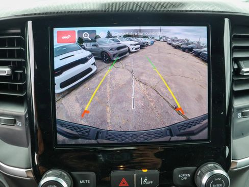 New 2026 RAM 1500 Express AWD/4WD image 17