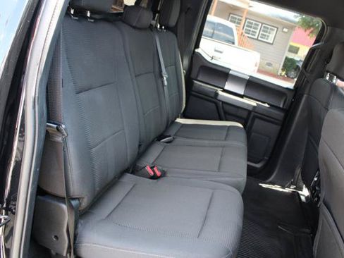 Used 2017 Ford F150 XLT w/ Equipment Group 302A Luxury AWD/4WD image 27