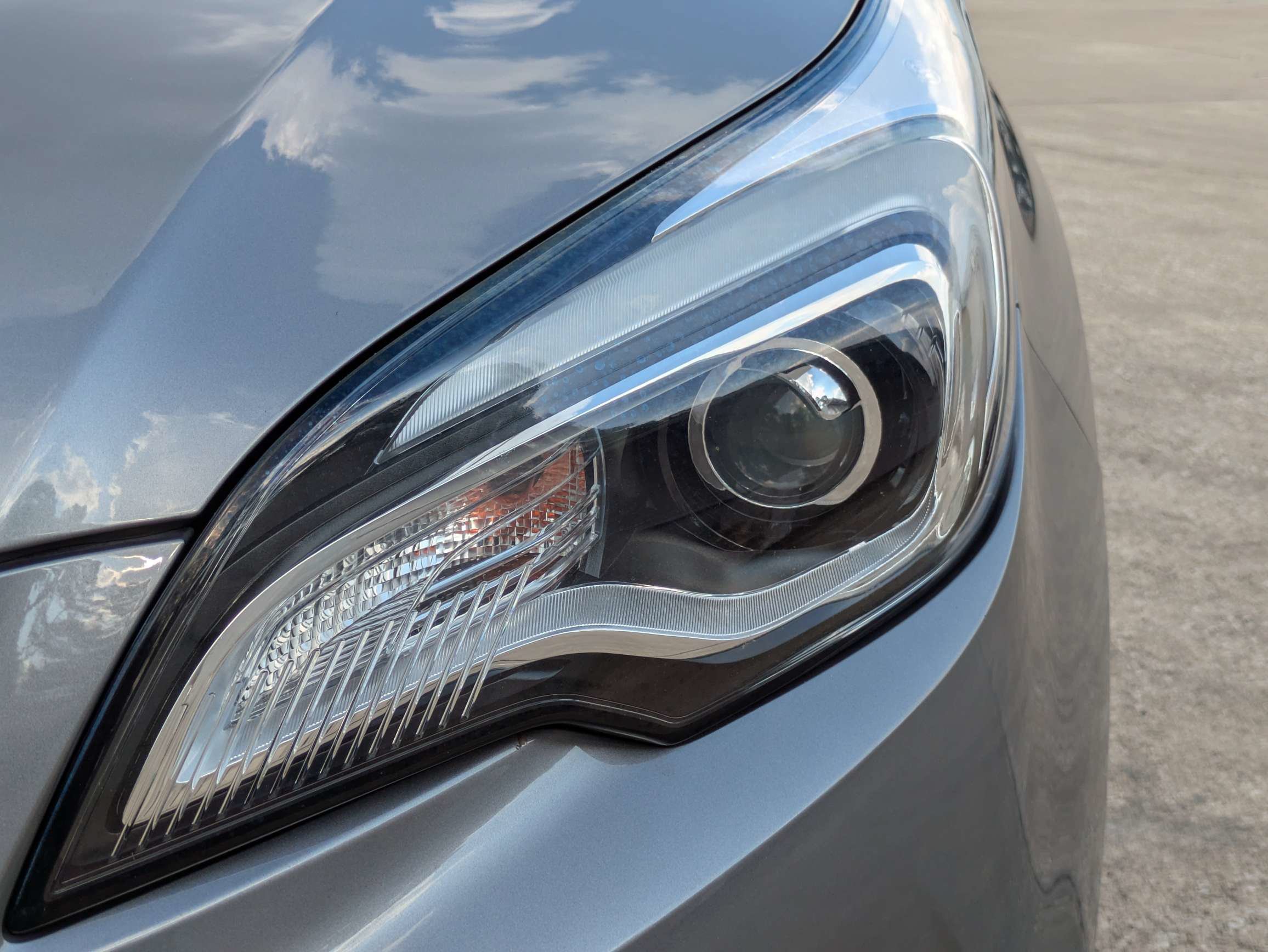 Certified 2020 Buick Envision Essence FWD image 30