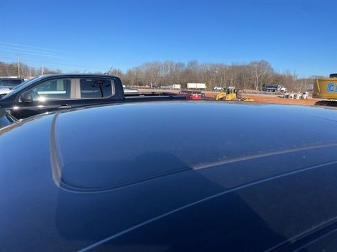 Used 2017 Lincoln MKX Reserve image 5