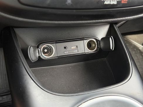 Used 2019 Kia Soul + FWD image 24