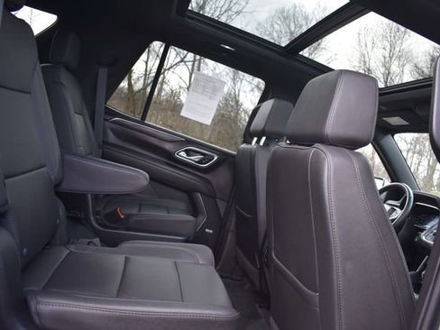 Certified 2024 Chevrolet Tahoe Z71 w/ Luxury Package image 18