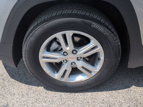 Used 2024 GMC Terrain SLE w/ Driver Convenience Package AWD/4WD image 35