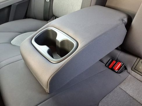 Used 2024 Toyota Camry LE image 33