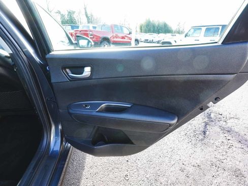 Used 2020 Kia Optima S image 13