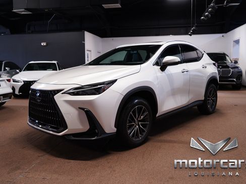 Used 2022 Lexus NX 350 AWD image 3