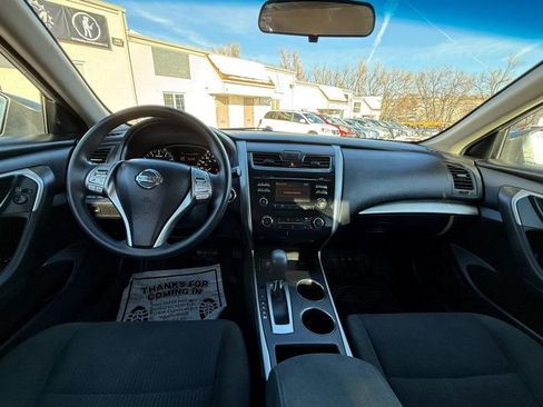 Used 2015 Nissan Altima 2.5 S w/ Power Driver Seat Package image 19