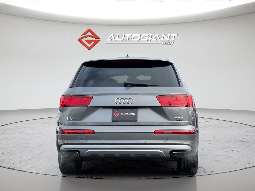 Used 2017 Audi Q7 3.0T Premium AWD/4WD image 9