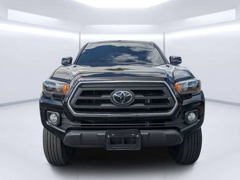 Used 2022 Toyota Tacoma SR5 w/ Technology Package RWD image 8