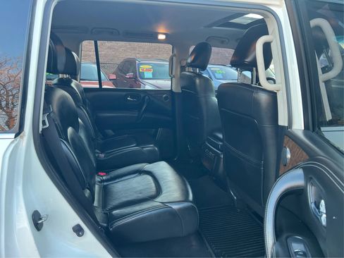 Used 2016 INFINITI QX80 Sport Utility 4D w/ 22" Wheel Package image 26