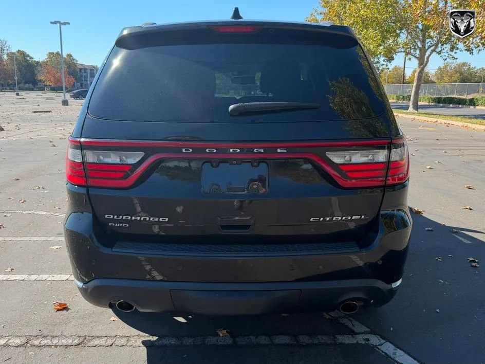 Used 2015 Dodge Durango Citadel w/ Technology Group AWD/4WD image 7