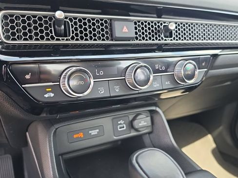 Used 2023 Honda Civic EX image 25