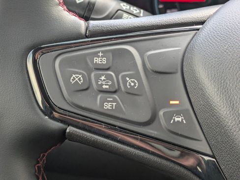 Used 2023 Chevrolet Equinox RS FWD image 24