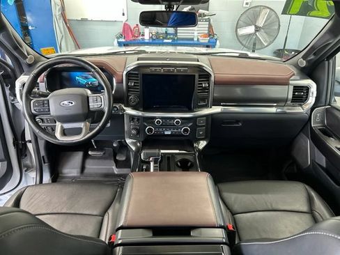Used 2021 Ford F150 Lariat w/ Equipment Group 502A High AWD/4WD image 12