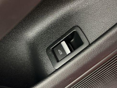 Used 2018 Audi RS 5 w/ Dynamic Plus Package image 32