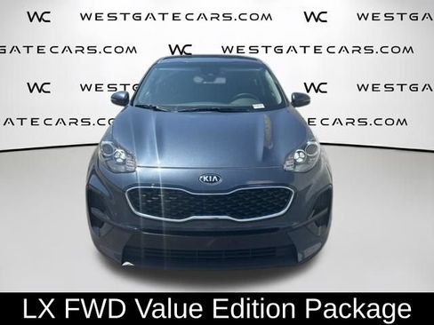 Used 2022 Kia Sportage LX w/ LX FWD Value Edition Package image 2