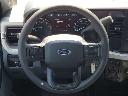 New 2026 Ford F250 XL w/ FX4 Off-Road Package AWD/4WD image 24