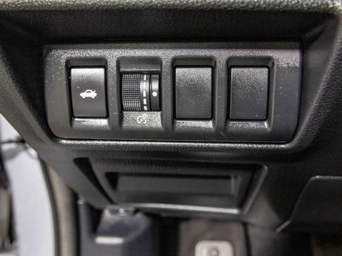 Used 2025 Subaru Legacy Premium AWD/4WD image 33