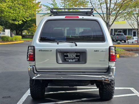 Used 2001 Toyota 4Runner SR5 image 6