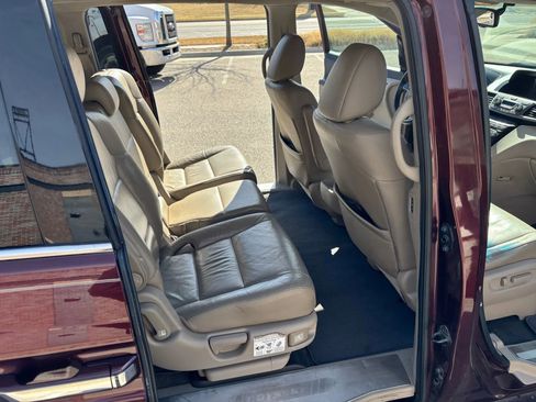 Used 2012 Honda Odyssey Touring Elite image 29
