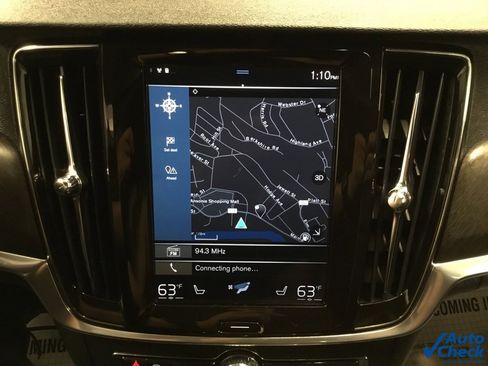 Used 2020 Volvo V90 T6 Cross Country image 51