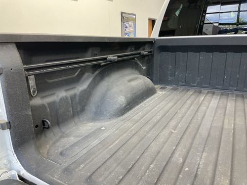 Used 2021 RAM 1500 Limited AWD/4WD image 11