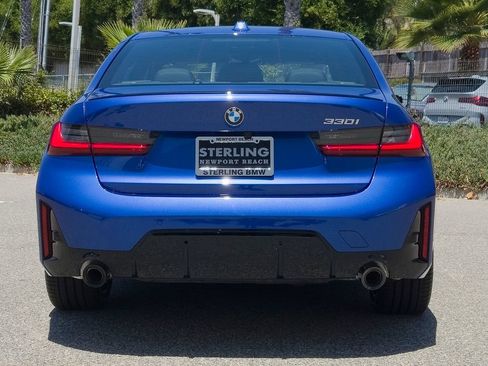 New 2026 BMW 330i Sedan w/ M Sport Package RWD image 17