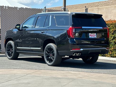 New 2026 GMC Yukon Denali w/ Sun & Power Step Package AWD/4WD image 6