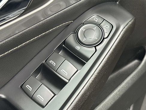 Used 2022 Chevrolet Traverse LT w/ LPO, Floor Liner Package image 22