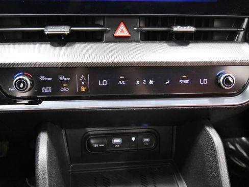 Certified 2024 Kia Sportage SX AWD/4WD image 27
