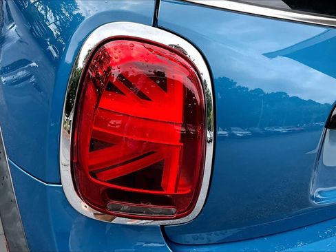 Used 2022 MINI Cooper 2-Door Hardtop FWD image 27
