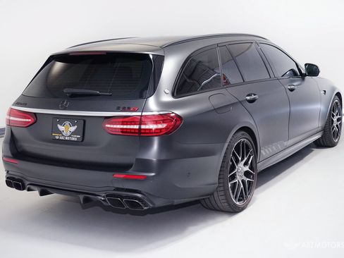 Used 2023 Mercedes-Benz E 63 AMG S image 5