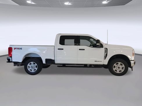 Certified 2025 Ford F250 XLT w/ FX4 Off-Road Package AWD/4WD image 6