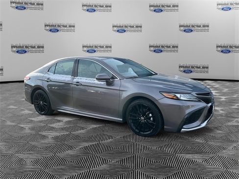 Used 2024 Toyota Camry XSE image 7