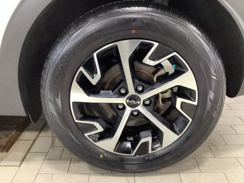 Certified 2024 Kia Sportage EX w/ EX Premium Package image 22