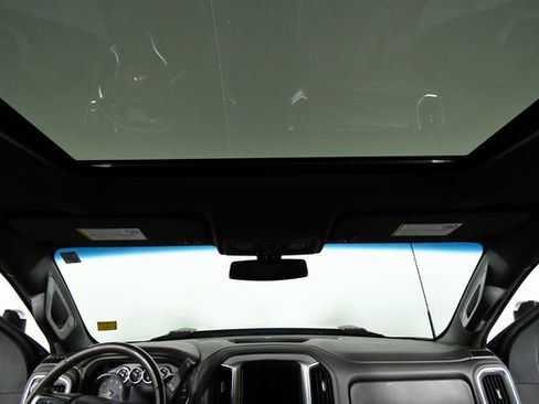 Used 2020 Chevrolet Silverado 2500 LTZ w/ LTZ Plus Package image 23