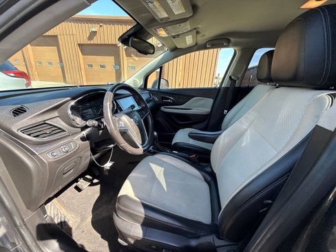 Used 2017 Buick Encore Preferred FWD image 4