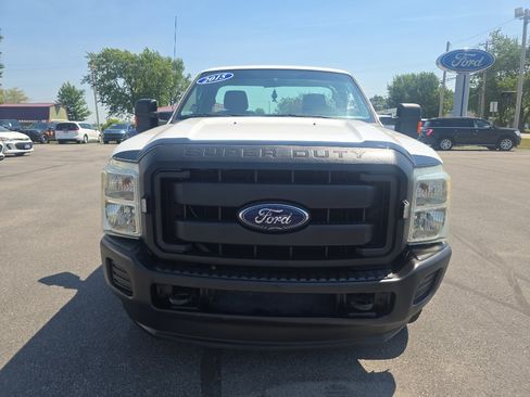 Used 2015 Ford F250 XL w/ Power Equipment Group AWD/4WD image 3