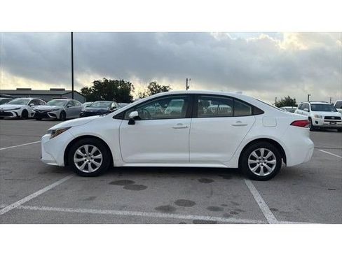 Certified 2024 Toyota Corolla LE FWD image 10