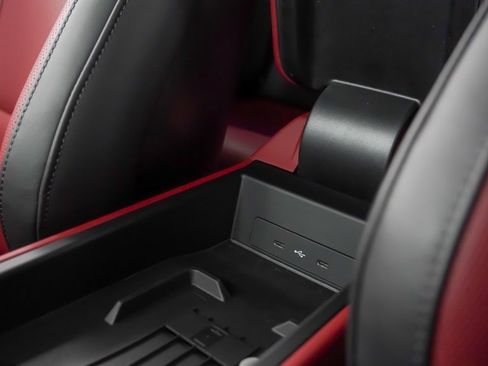 New 2025 Porsche 911 Carrera image 33