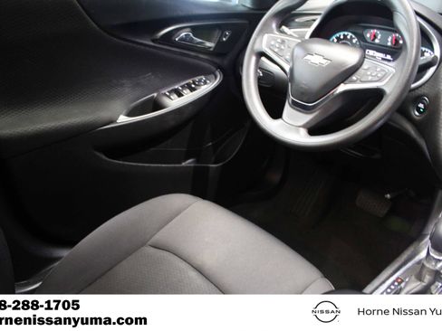 Used 2023 Chevrolet Malibu LT FWD image 10