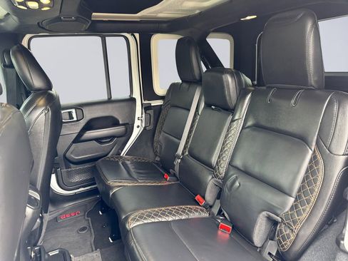 Certified 2022 Jeep Wrangler Unlimited Sahara image 20