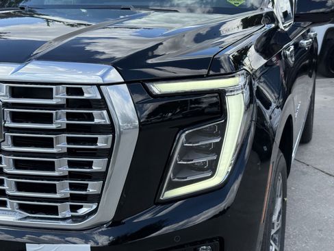 New 2026 GMC Yukon XL Denali w/ Sun & Power Step Package image 8