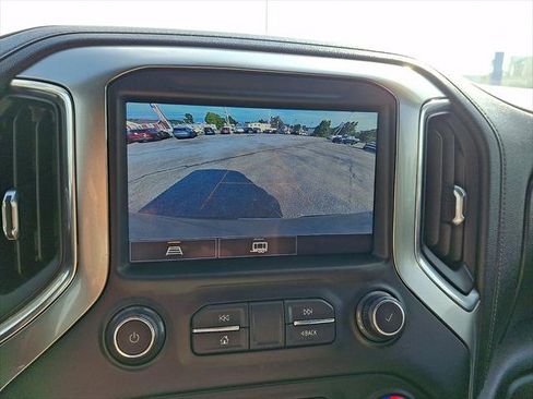 Used 2021 Chevrolet Silverado 1500 LT AWD/4WD image 18