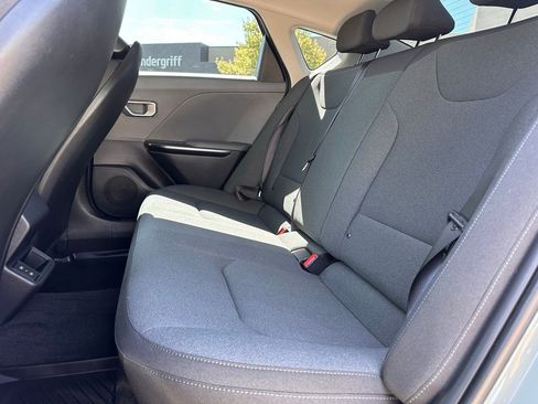 Used 2025 Kia K4 LXS image 14